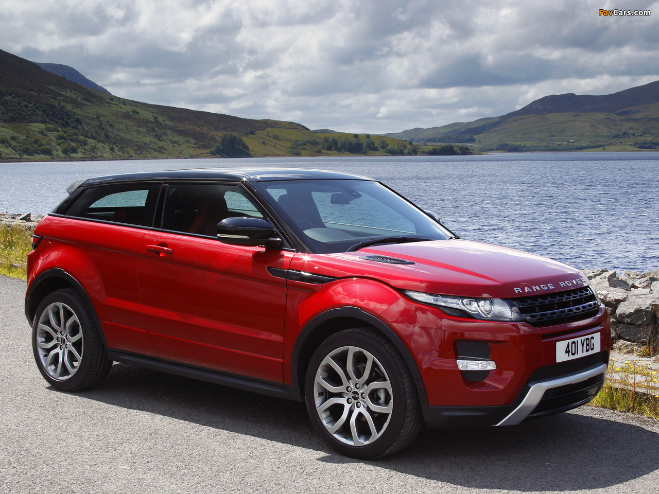 Range Rover Evoque Coupe Si4 Dynamic UK-spec 2011 pictures (1280 x 960)