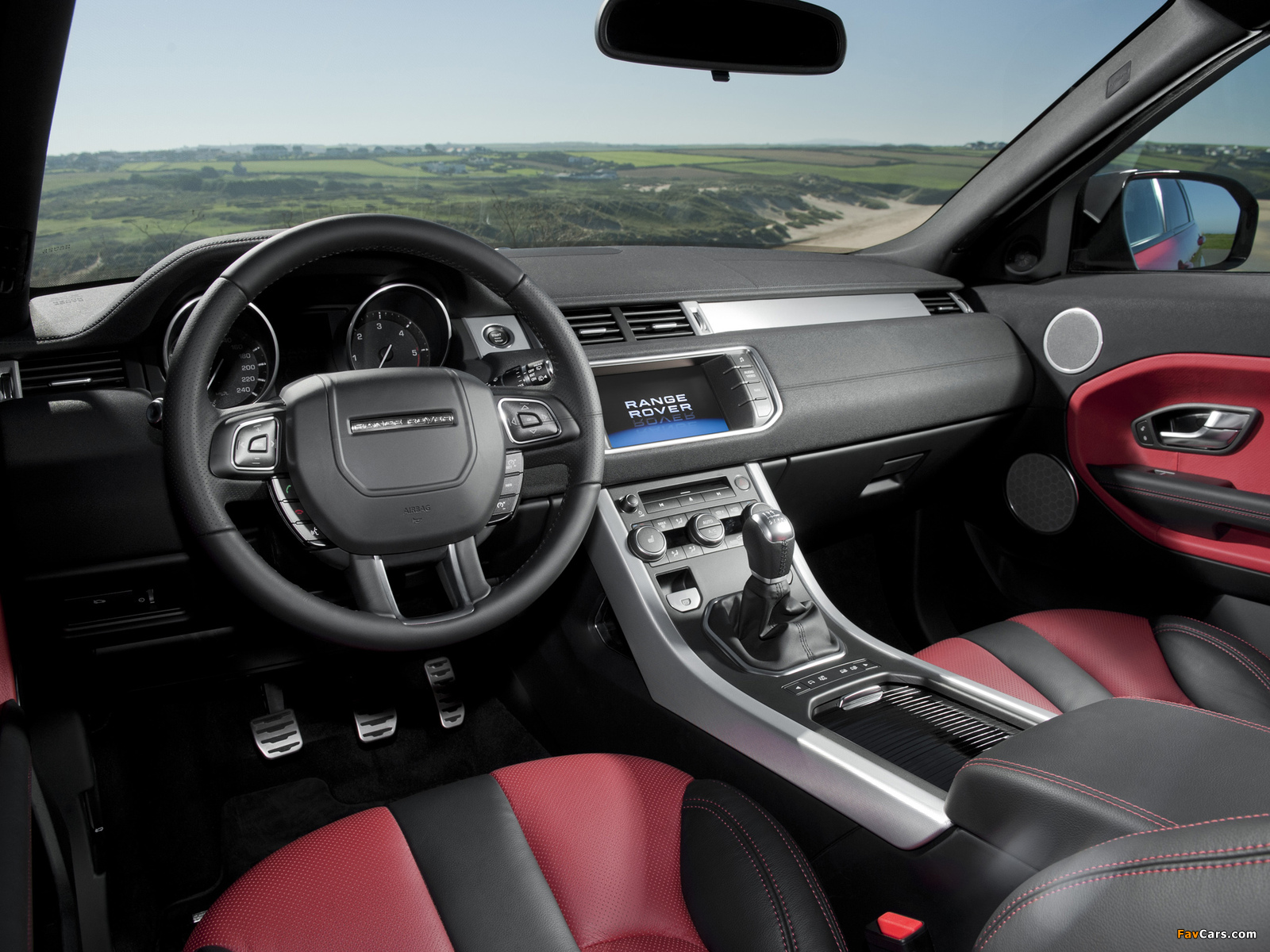 Range Rover Evoque Dynamic 2011 wallpapers (1600 x 1200)