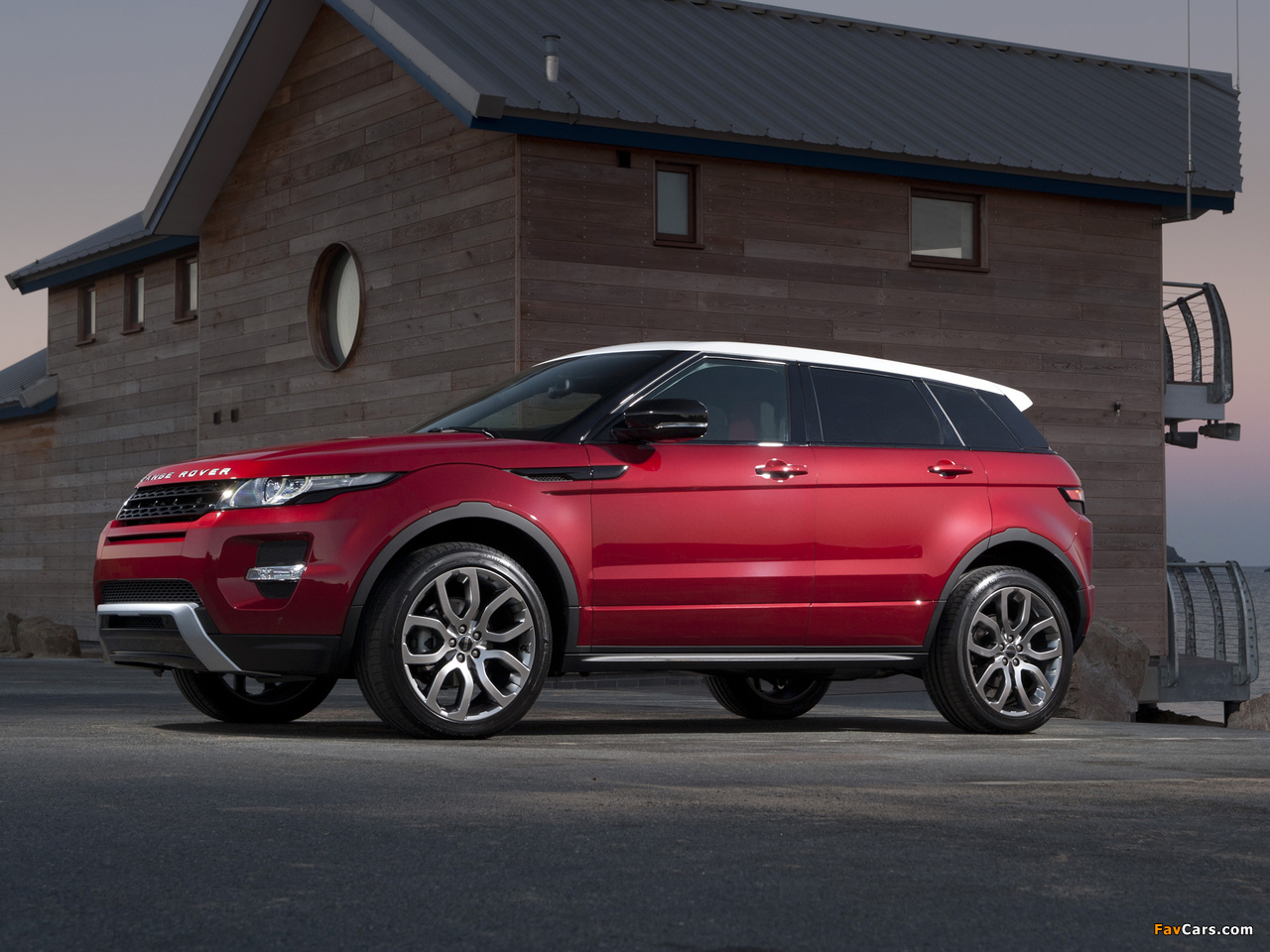 Range Rover Evoque Dynamic 2011 wallpapers (1280 x 960)