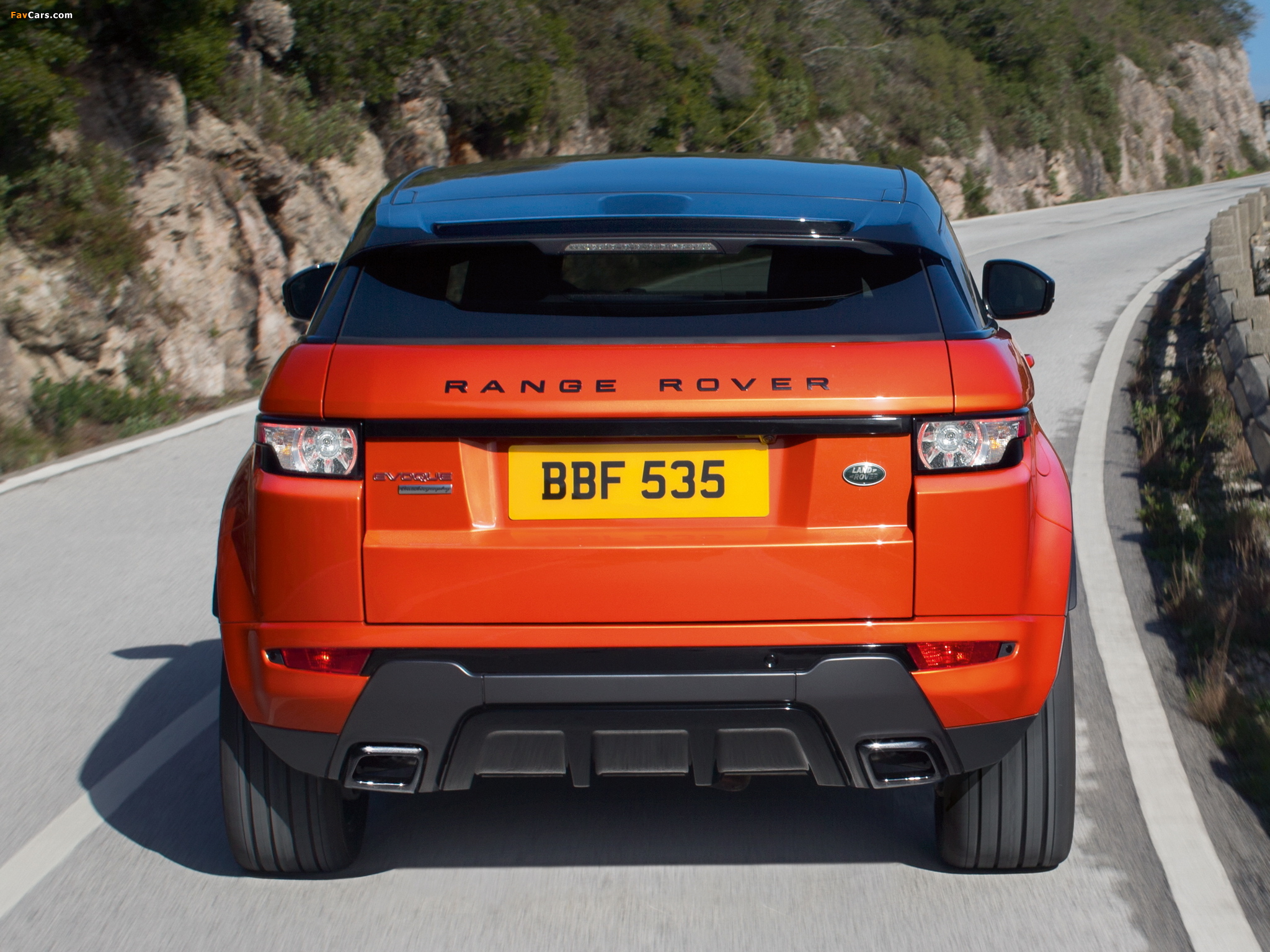 Range Rover Evoque Autobiography Dynamic 2014 wallpapers (2048 x 1536)