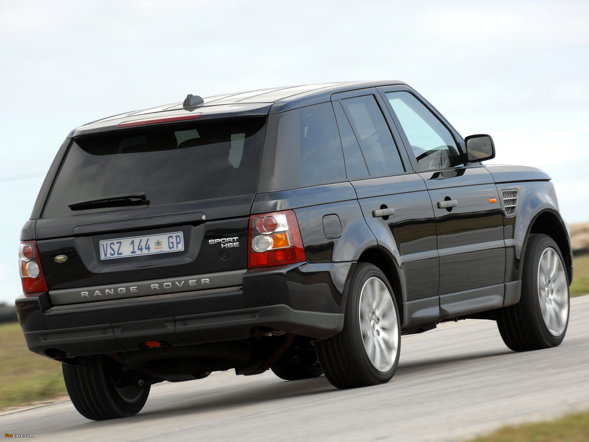 Range Rover Sport ZA-spec 2005–08 pictures (2048 x 1536)