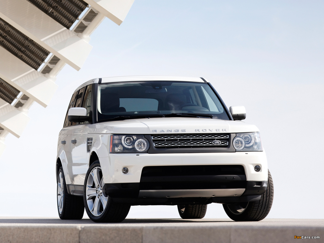 Range Rover Sport Supercharged 2009–13 images (1280 x 960)