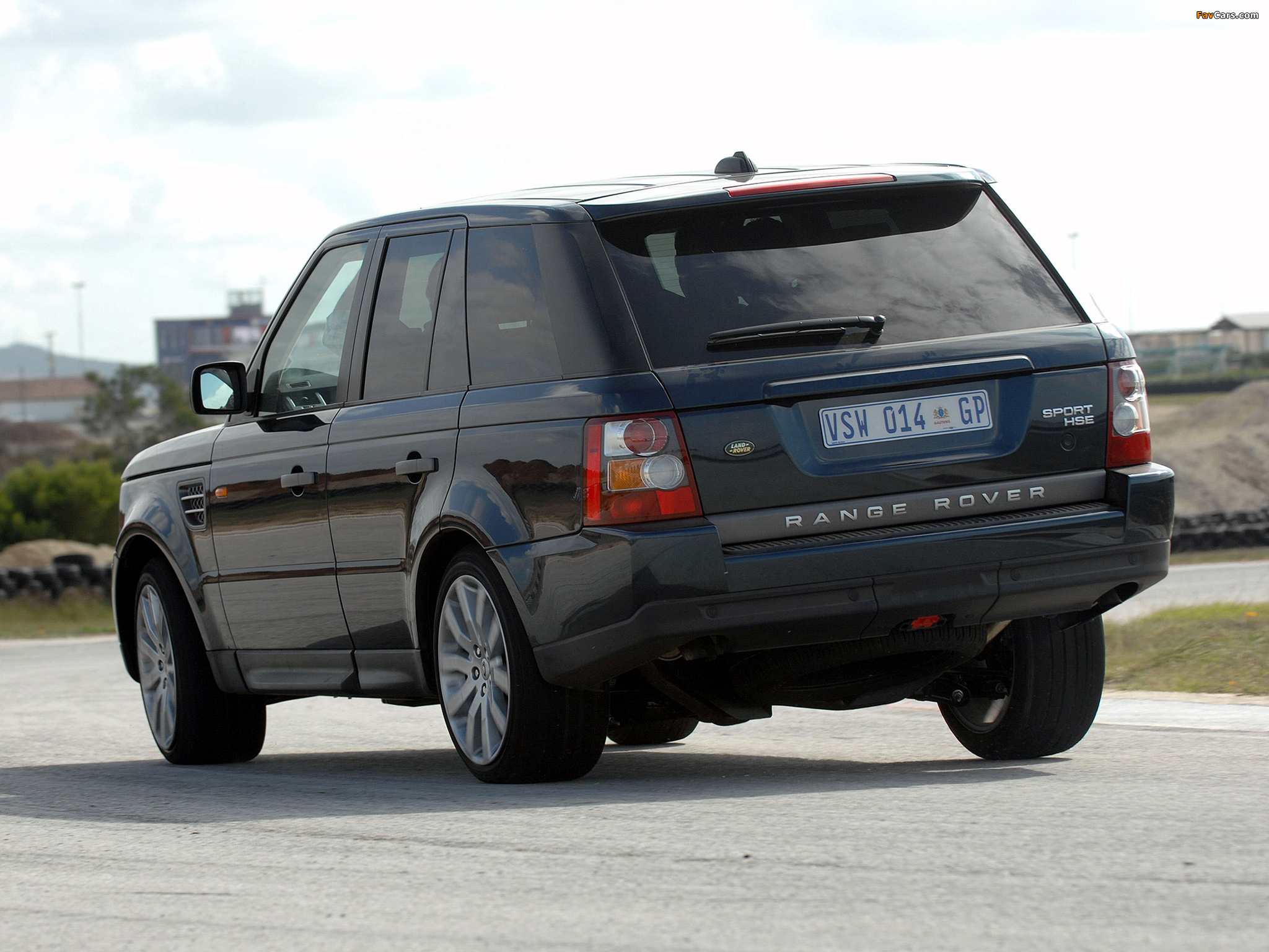 Photos of Range Rover Sport ZA-spec 2005–08 (2048 x 1536)