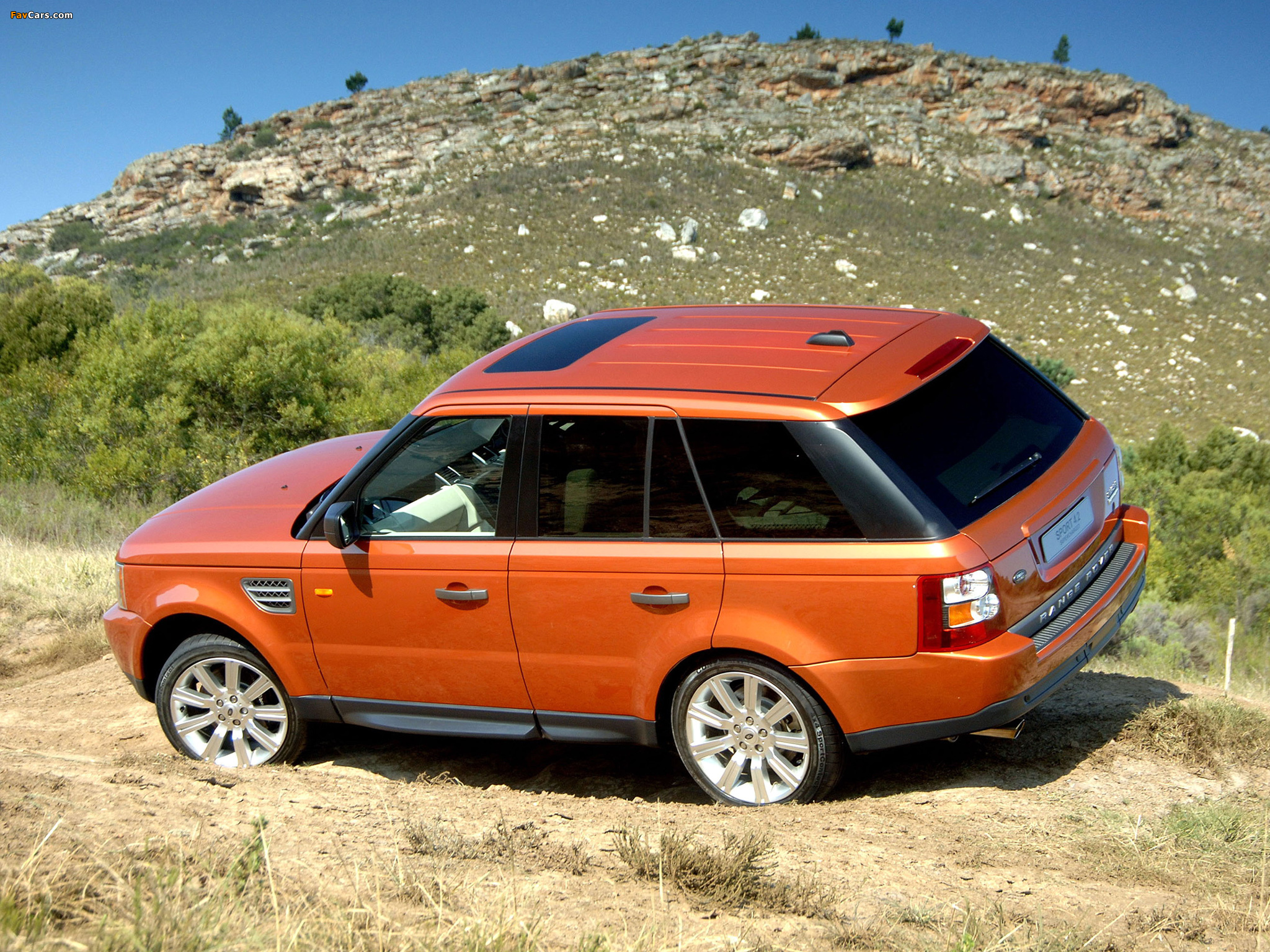 Range Rover Sport Supercharged ZA-spec 2005–08 wallpapers (2048 x 1536)
