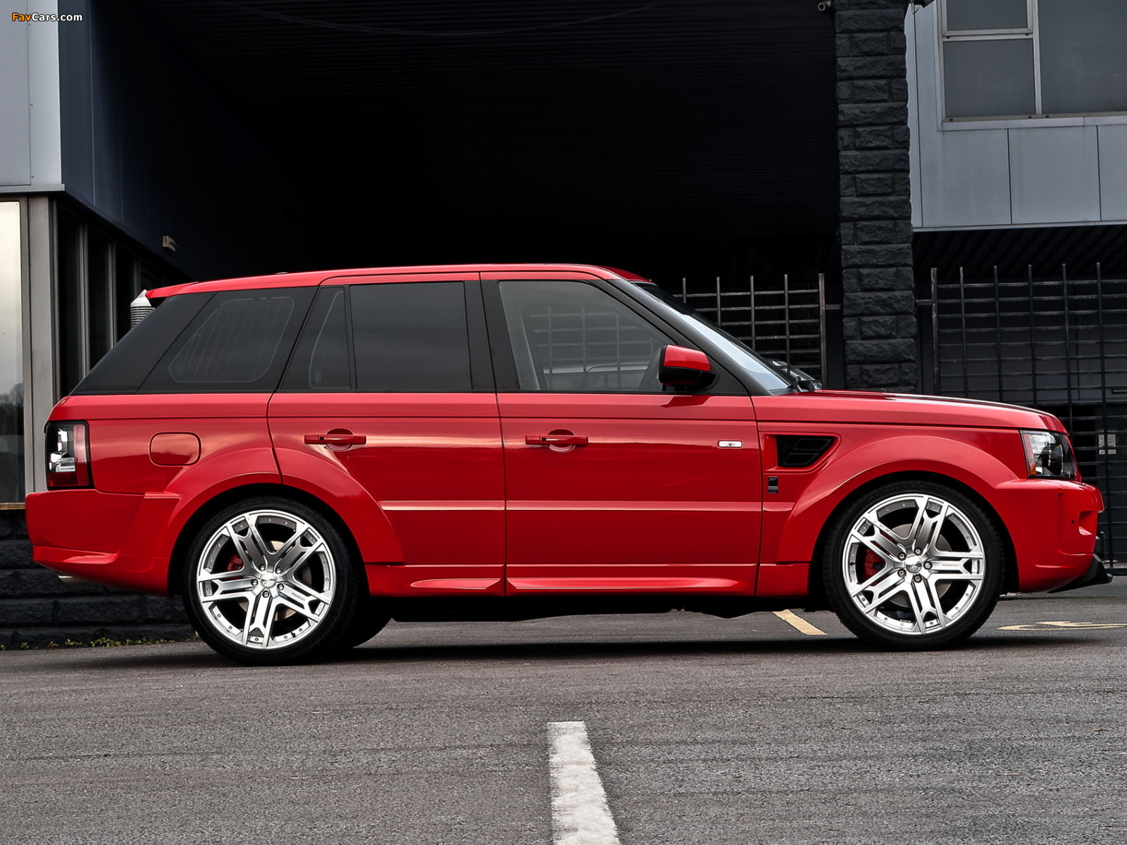 Project Kahn Range Rover Sport Rosso Miglia Edition 2013 wallpapers (1600 x 1200)