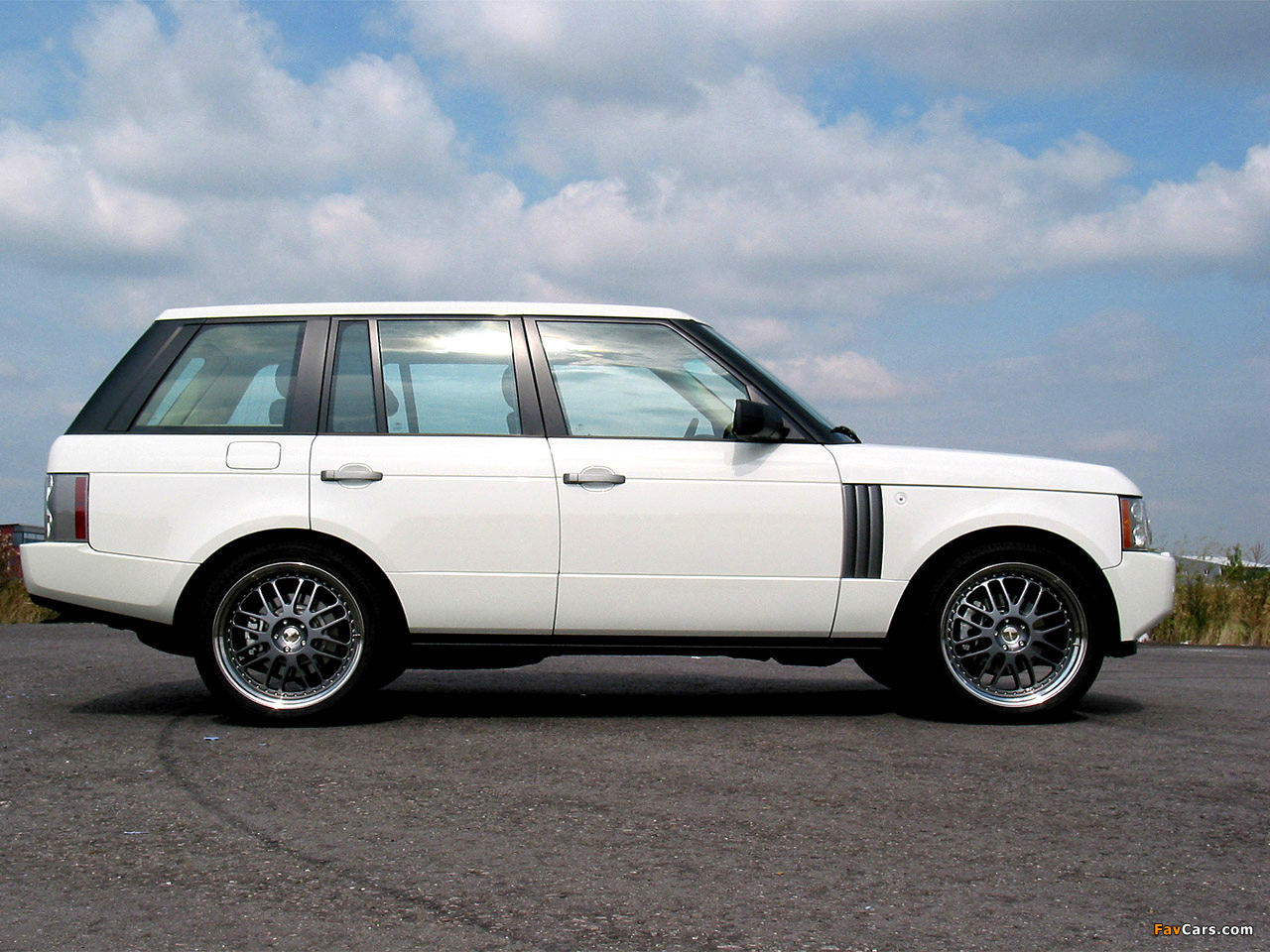 Images of Cargraphic Range Rover (L322) 2002–05 (1280 x 960)