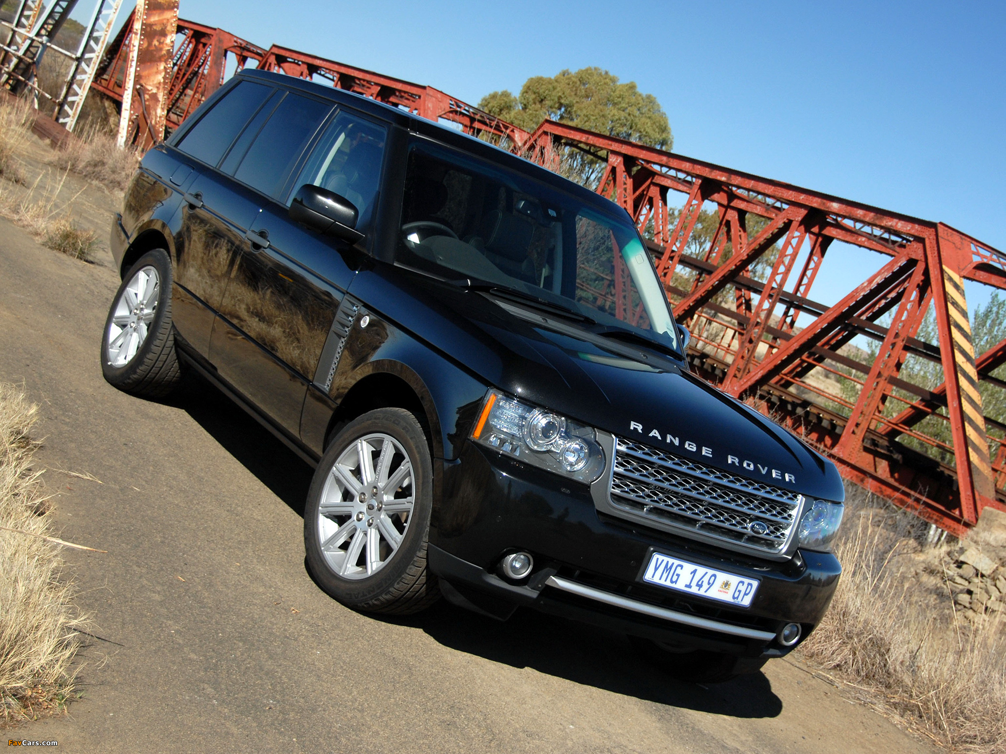 Images of Range Rover Supercharged ZA-spec (L322) 2009–12 (2048 x 1536)