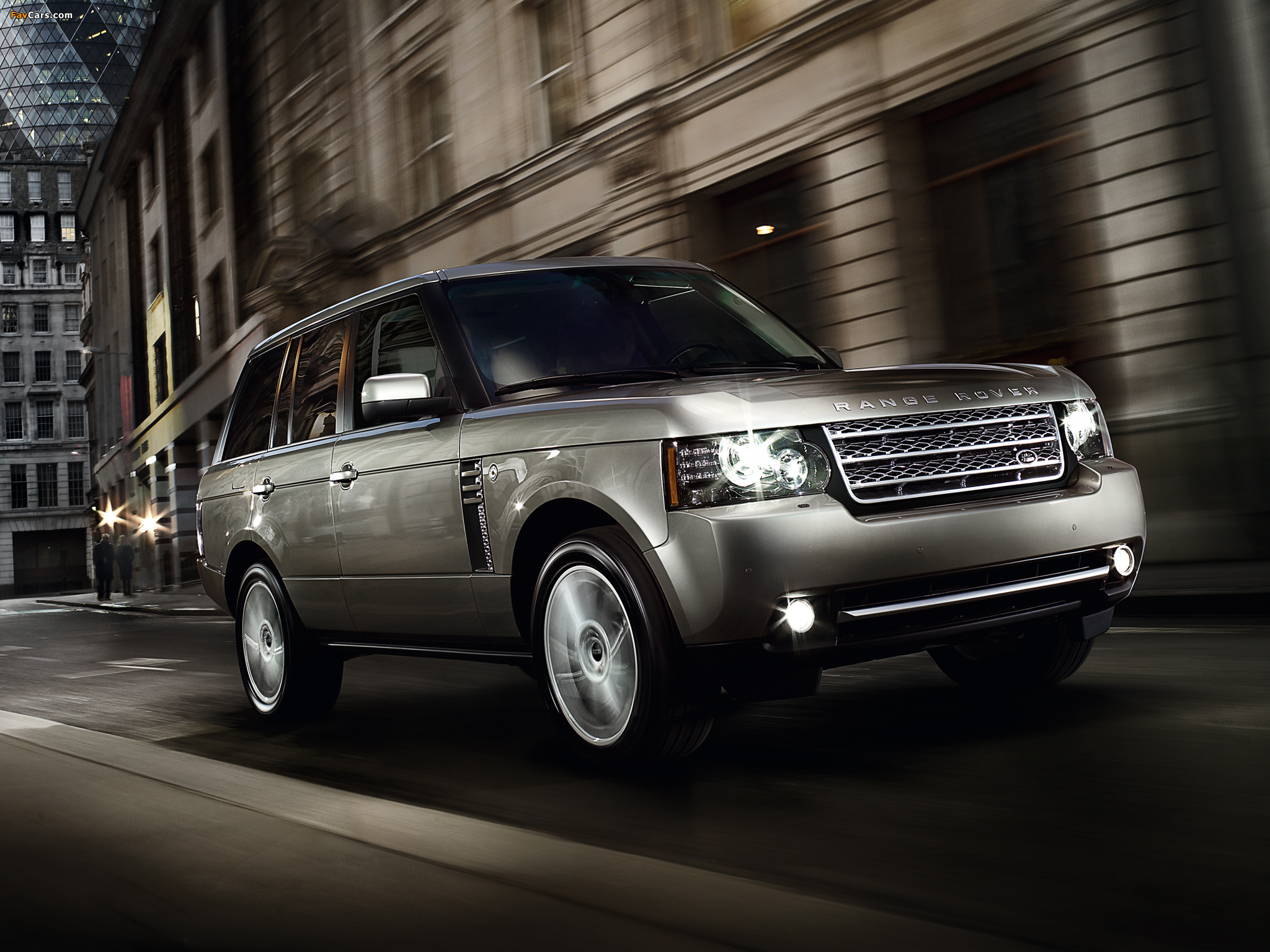 Images of Range Rover Supercharged (L322) 2009–12 (2048 x 1536)