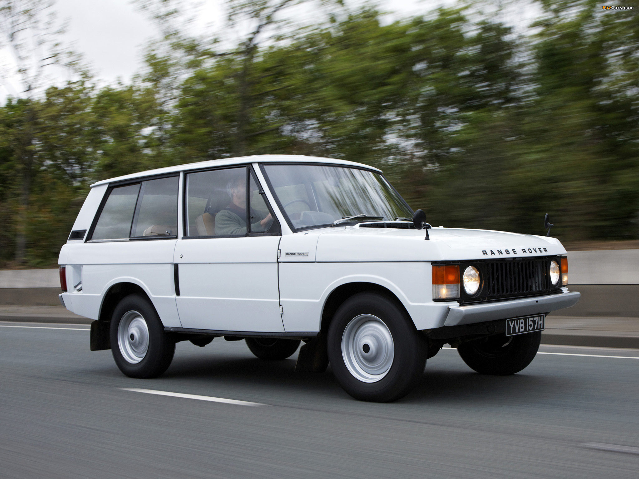 Range Rover 3-door 1970–86 pictures (2048 x 1536)