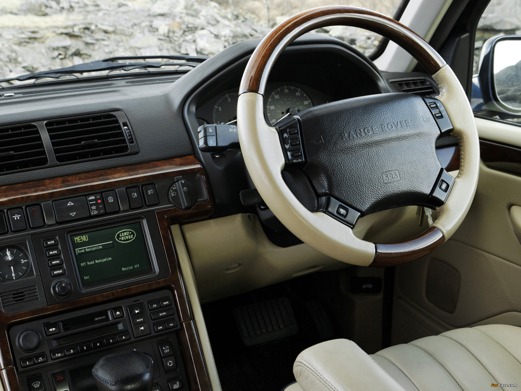 Range Rover UK-spec 1994–2002 photos (2048 x 1536)
