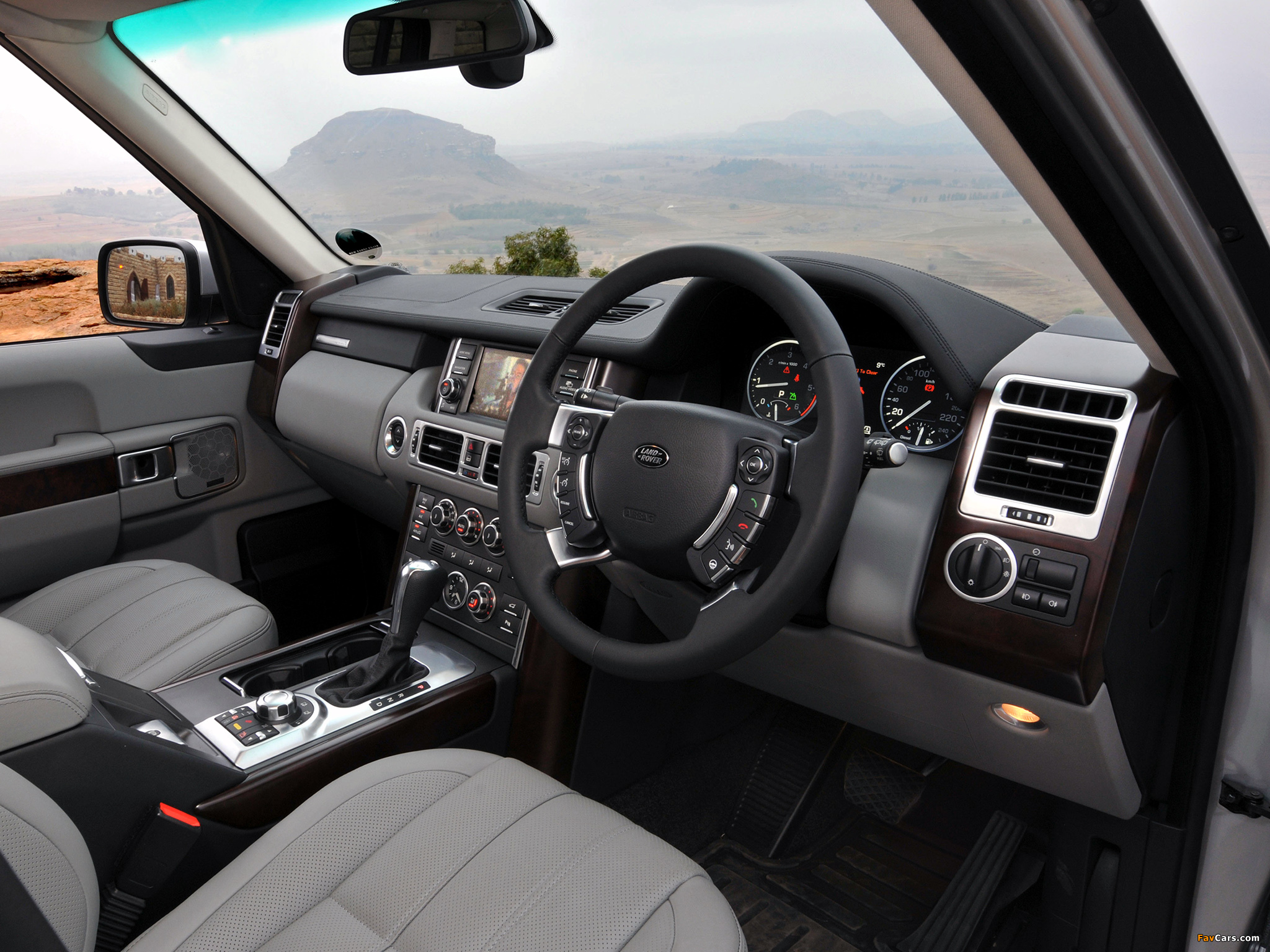 Range Rover Vogue ZA-spec (L322) 2009–12 images (2048 x 1536)