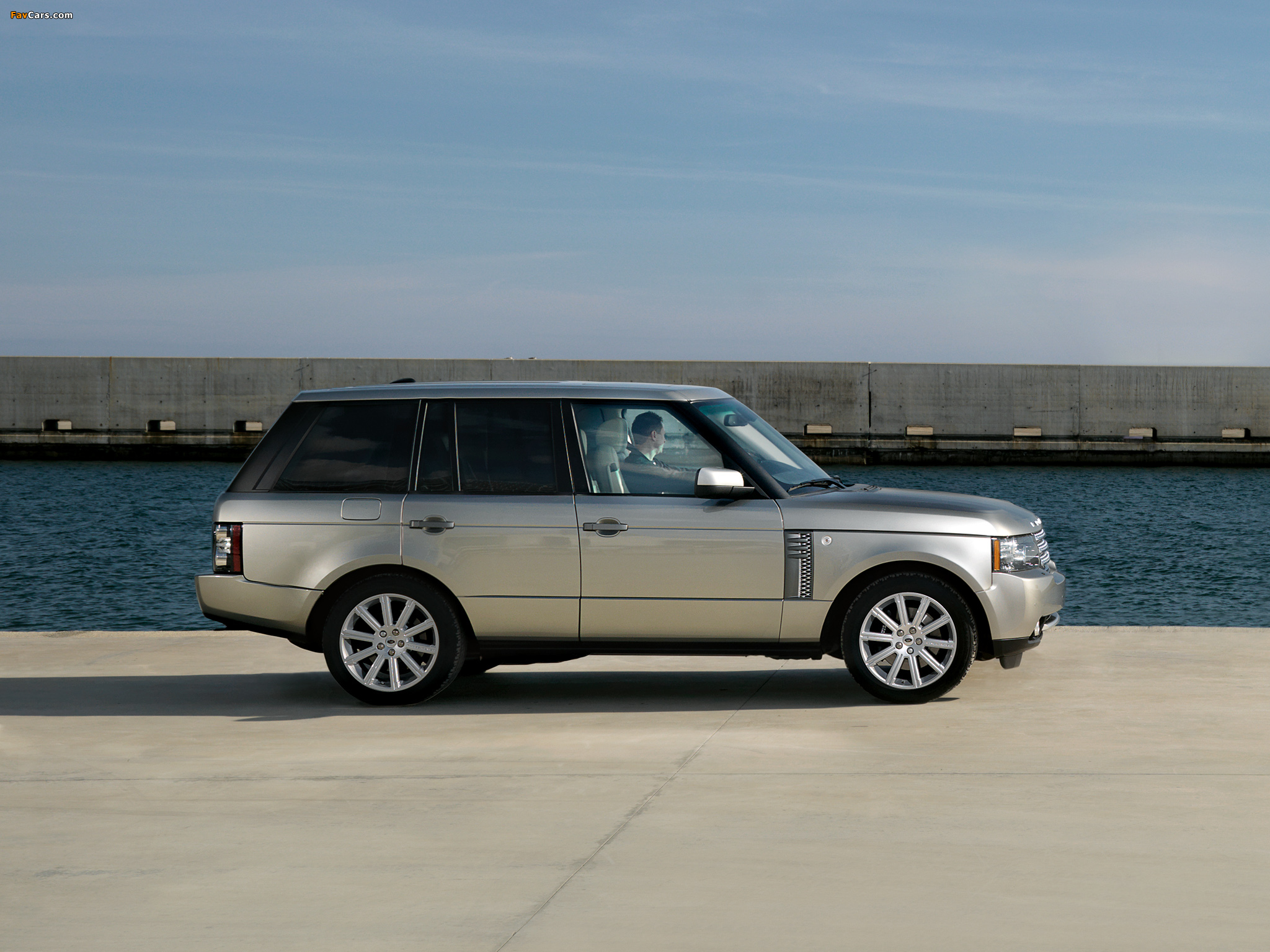 Range Rover Supercharged (L322) 2009–12 photos (2048 x 1536)