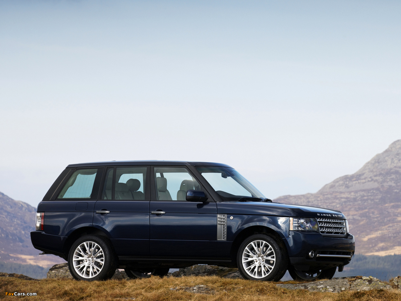 Range Rover Autobiography UK-spec 2009 wallpapers (1280 x 960)