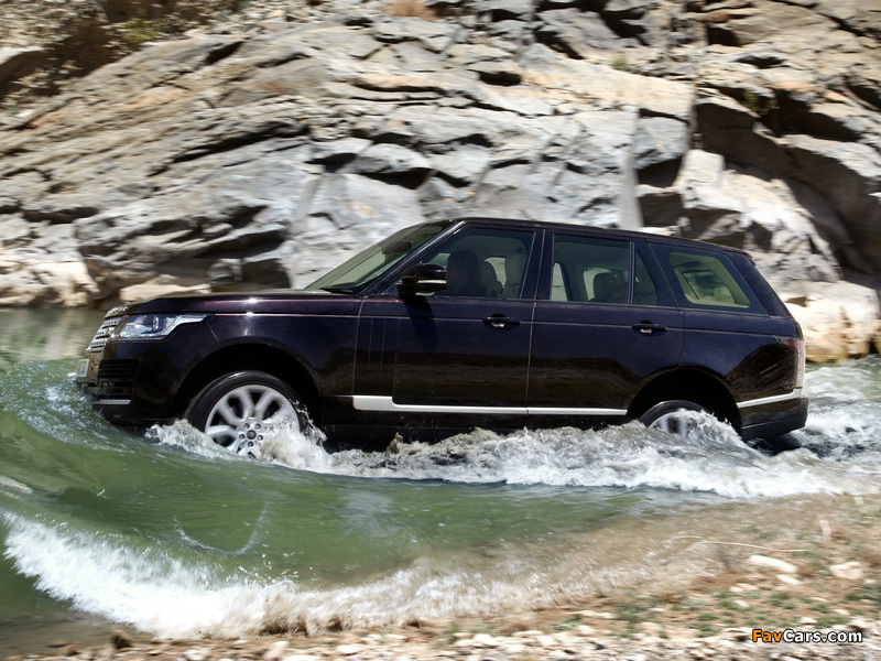 Range Rover Vogue SDV8 UK-spec (L405) 2012 images (800 x 600)