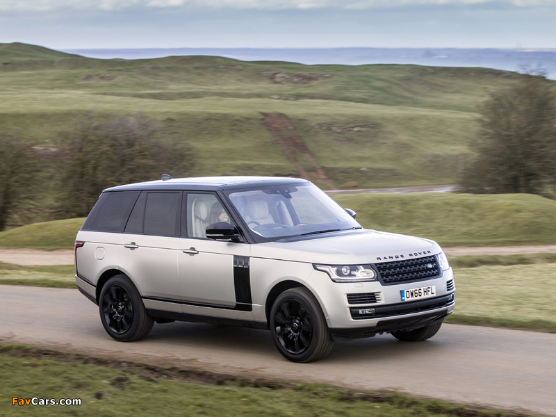 Range Rover Autobiography Black Design Pack UK-spec (L405) 2013 photos (800 x 600)