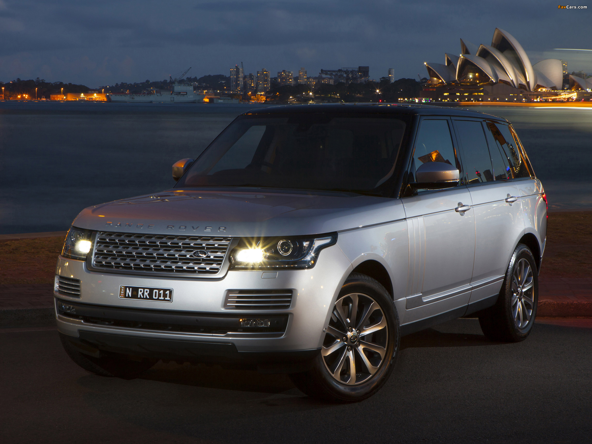 Range Rover Vogue TDV6 AU-spec (L405) 2013 pictures (2048 x 1536)