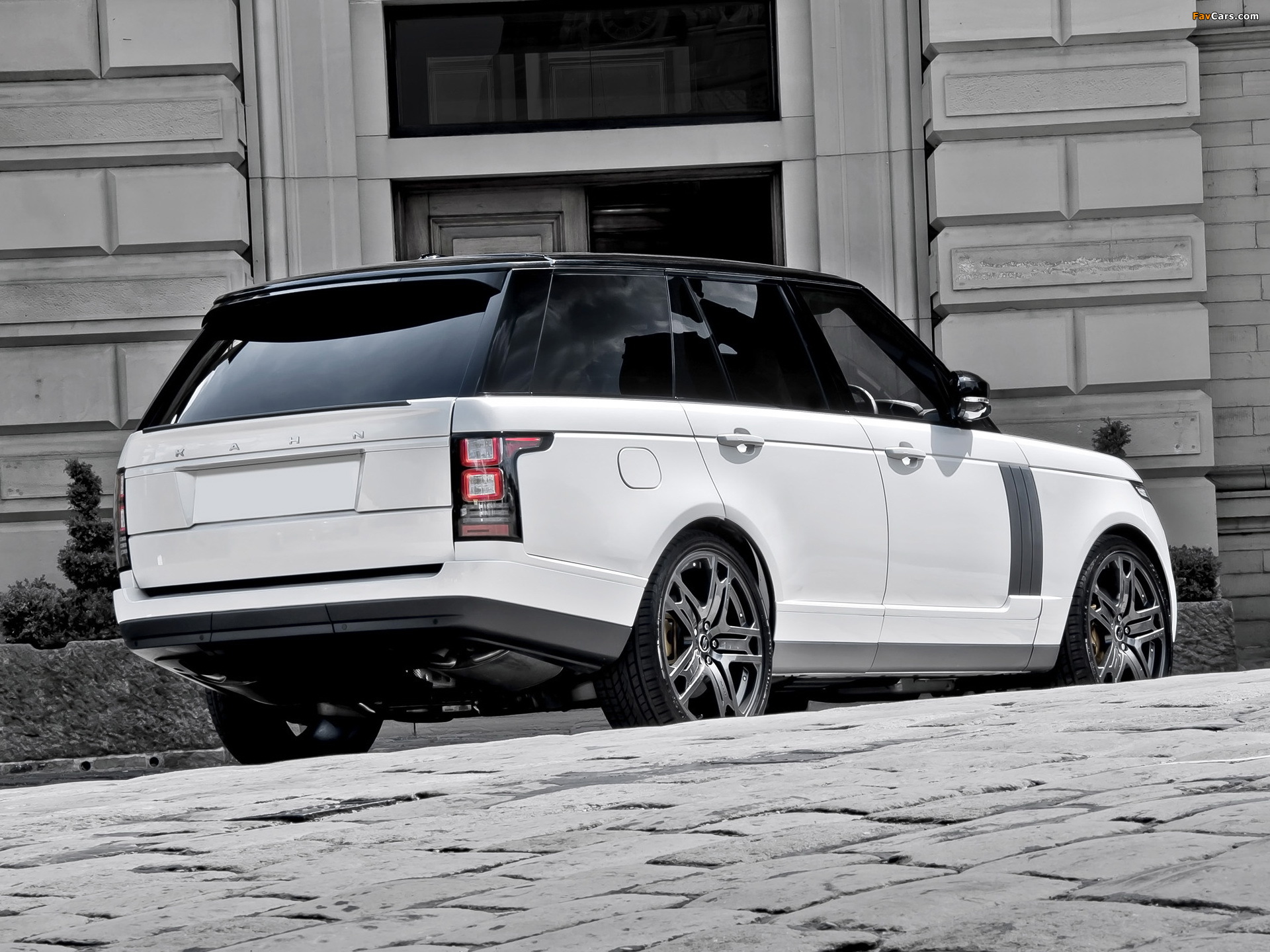 Project Kahn Range Rover Vogue SDV8 Signature Edition (L405) 2013 wallpapers (1920 x 1440)