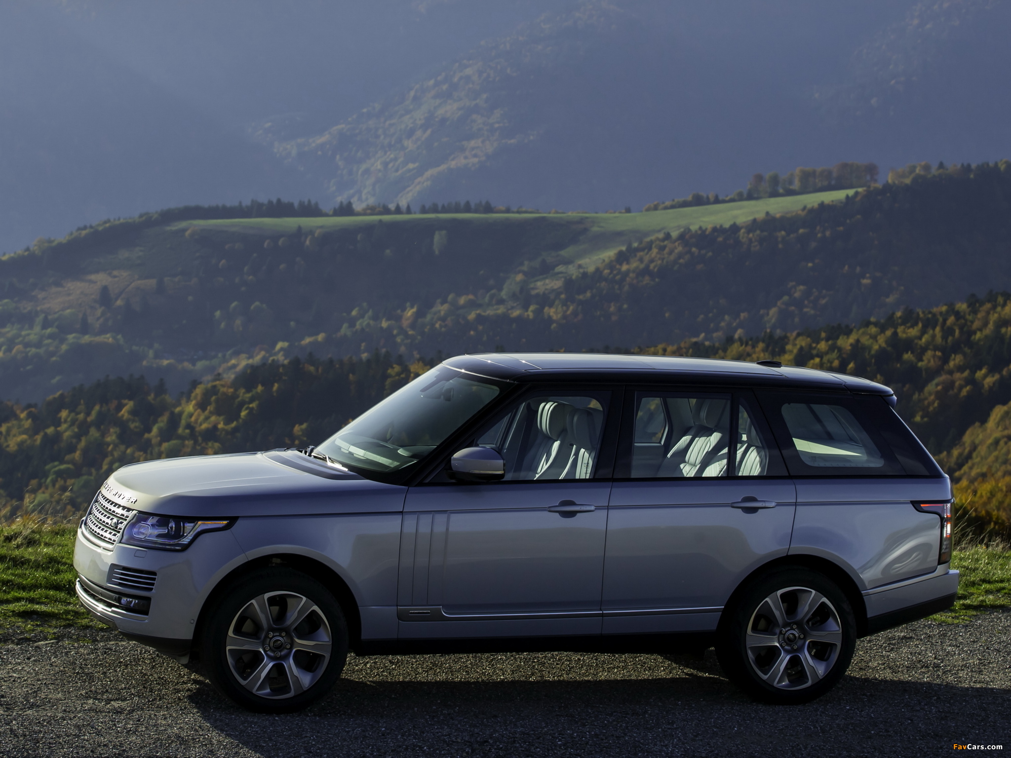 Range Rover Autobiography Hybrid (L405) 2014 photos (2048 x 1536)