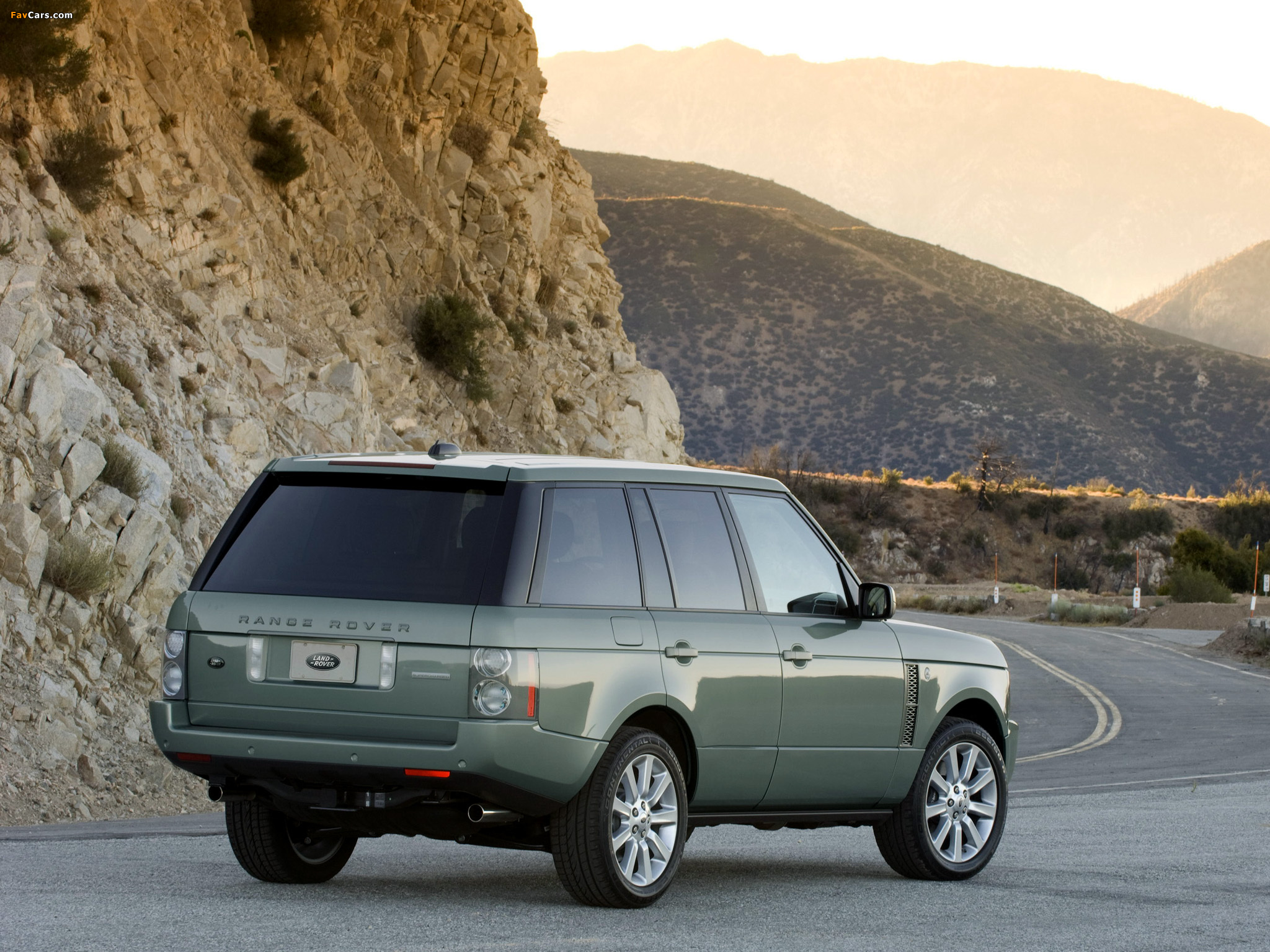 Photos of Range Rover Supercharged US-spec (L322) 2005–09 (2048 x 1536)