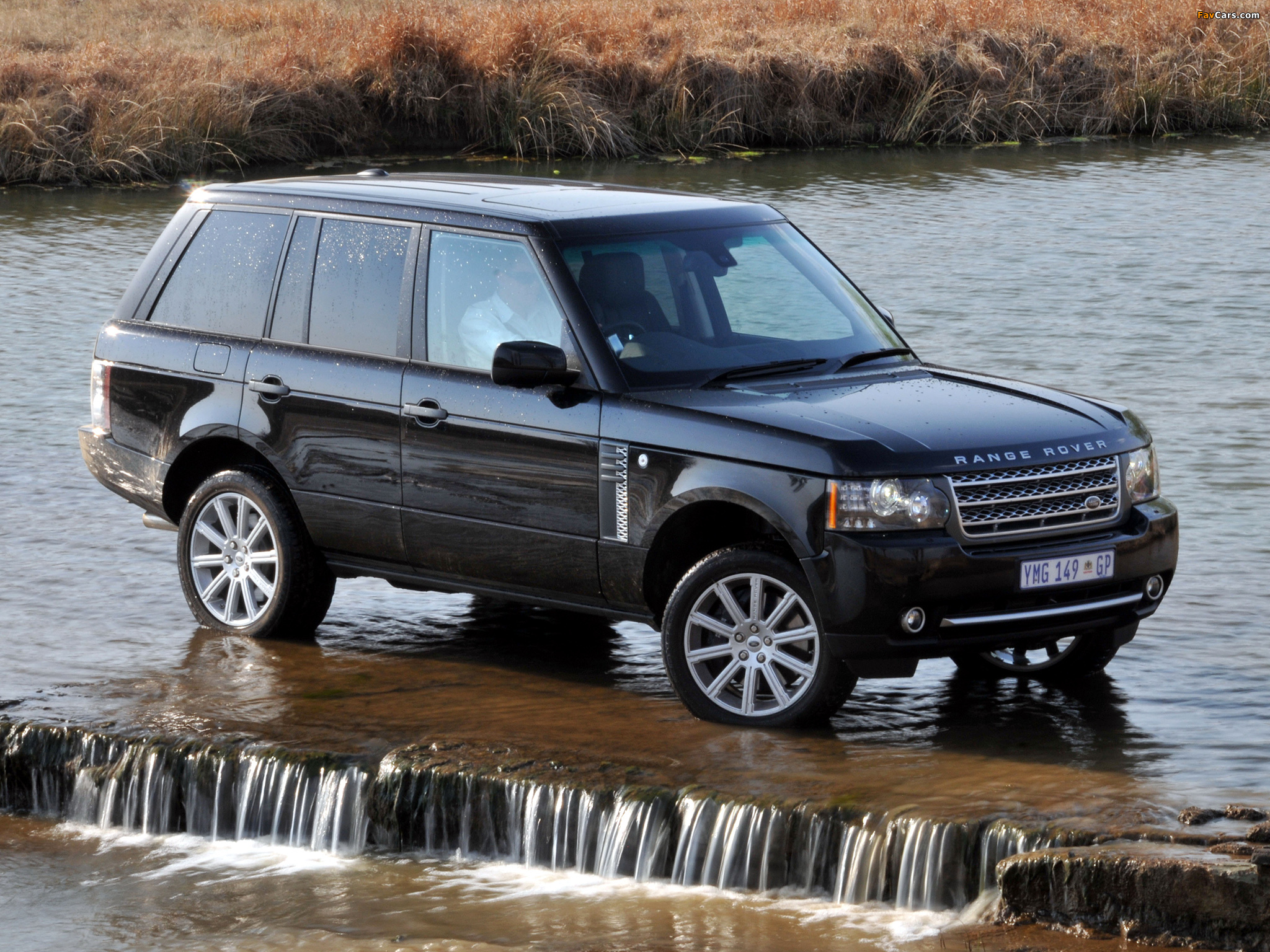 Photos of Range Rover Supercharged ZA-spec (L322) 2009–12 (2048 x 1536)