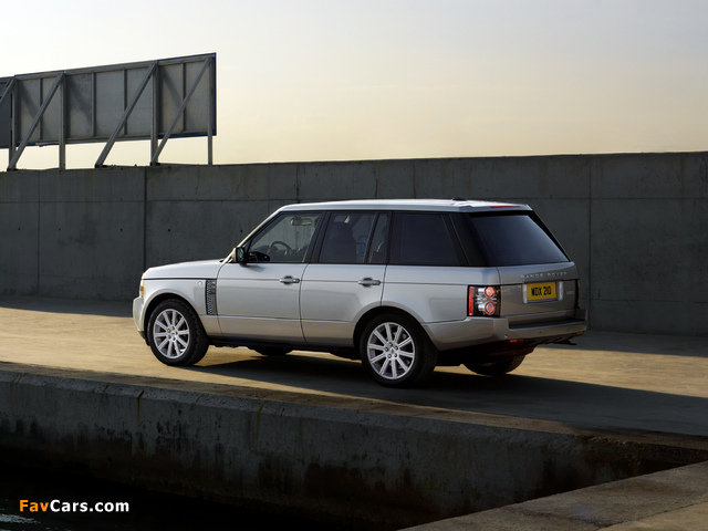 Photos of Range Rover Supercharged (L322) 2009–12 (640 x 480)