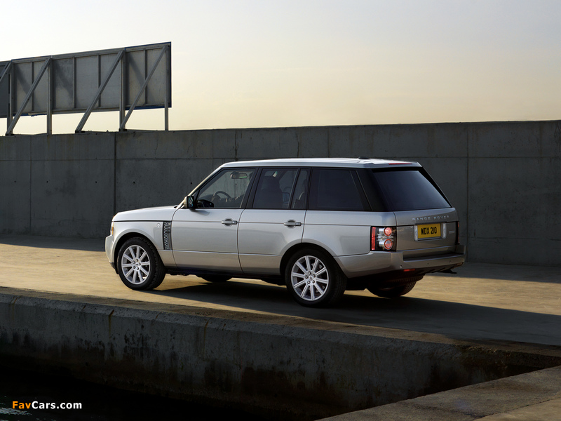 Photos of Range Rover Supercharged (L322) 2009–12 (800 x 600)