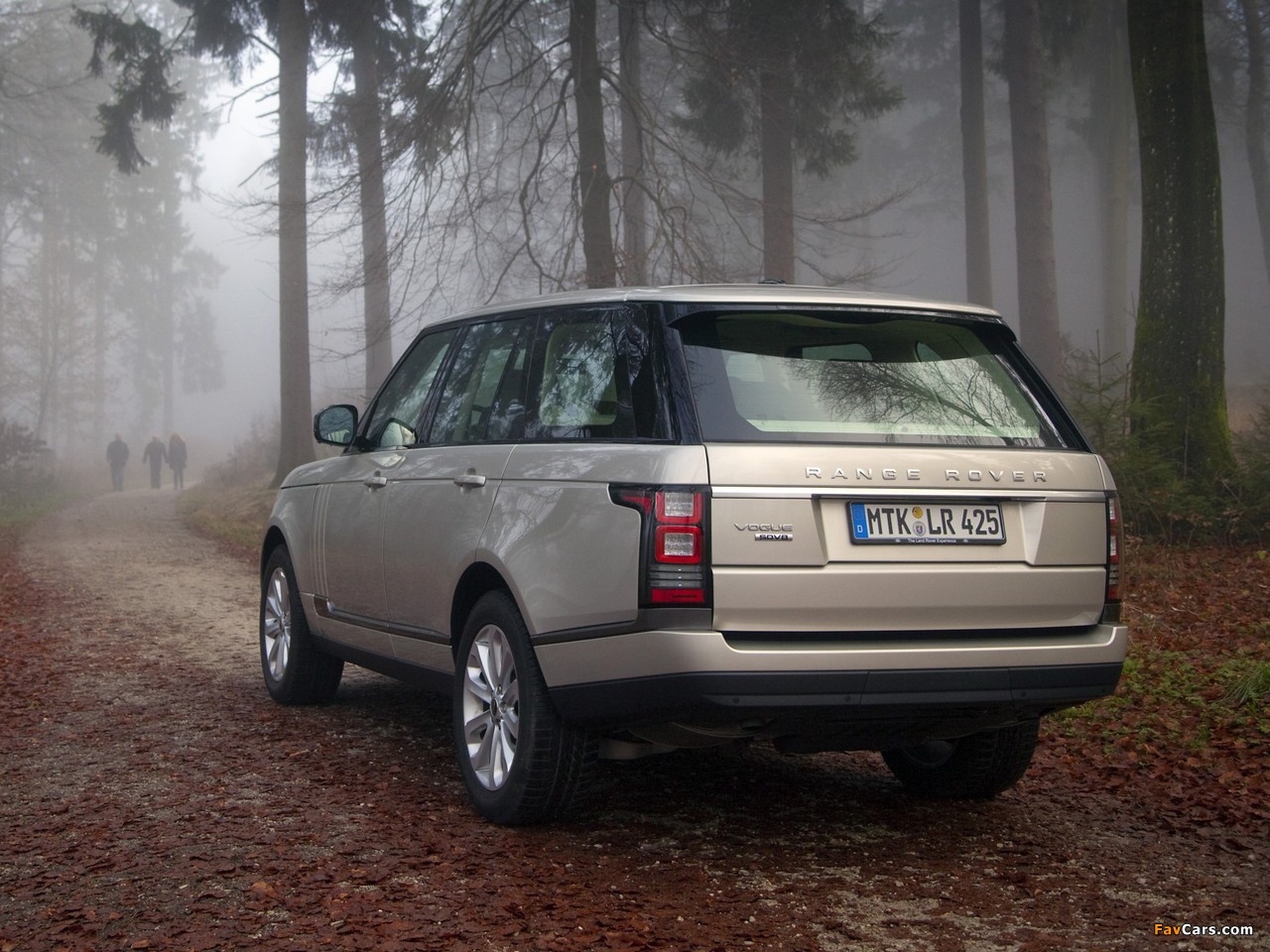 Photos of Range Rover Vogue SDV8 (L405) 2012 (1280 x 960)