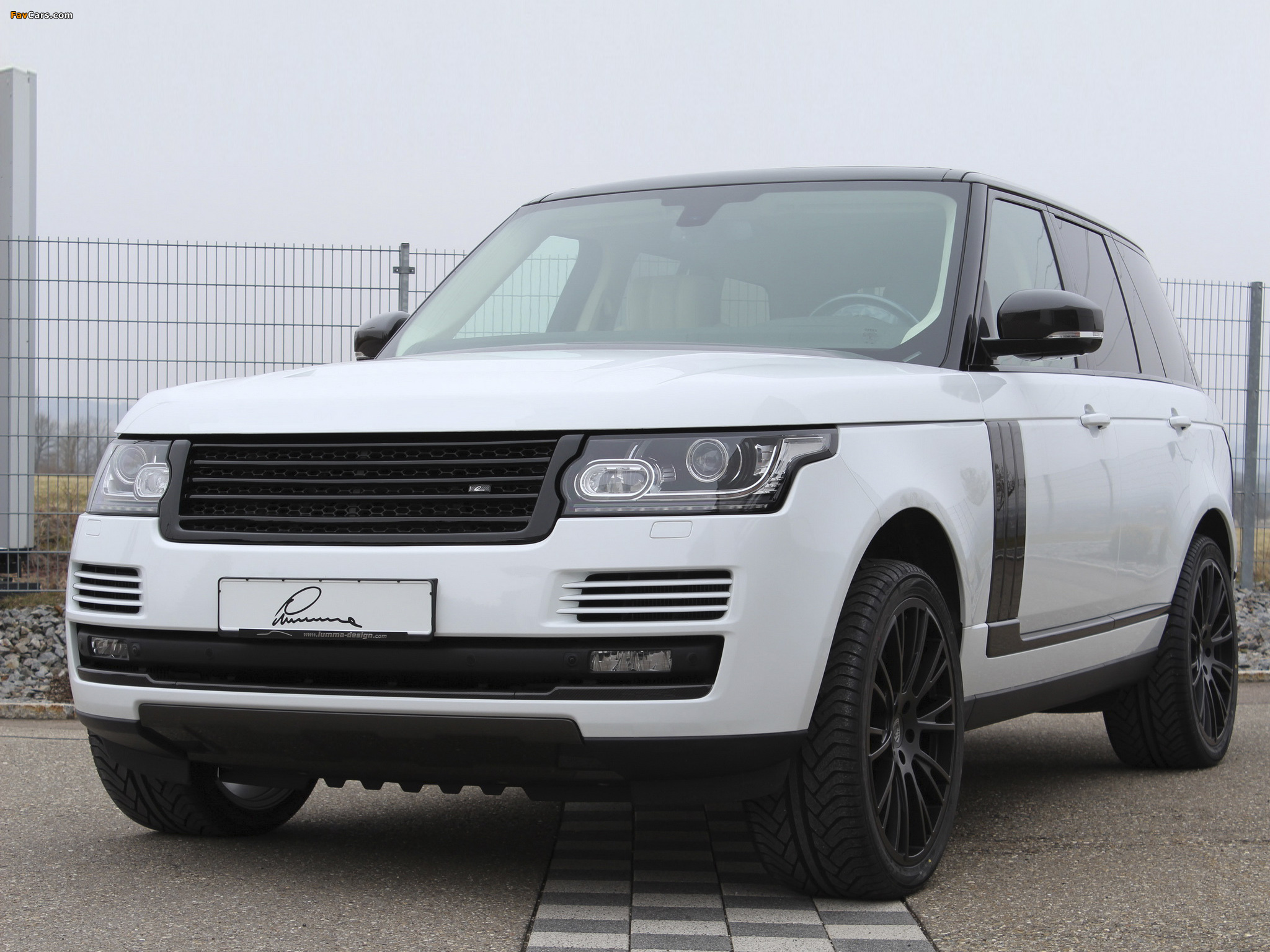 Photos of Lumma Design Range Rover (L405) 2013 (2048 x 1536)