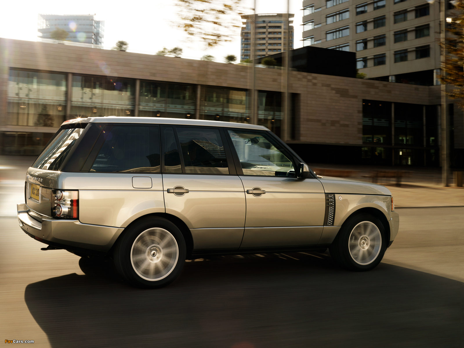 Pictures of Range Rover Supercharged (L322) 2009–12 (1600 x 1200)