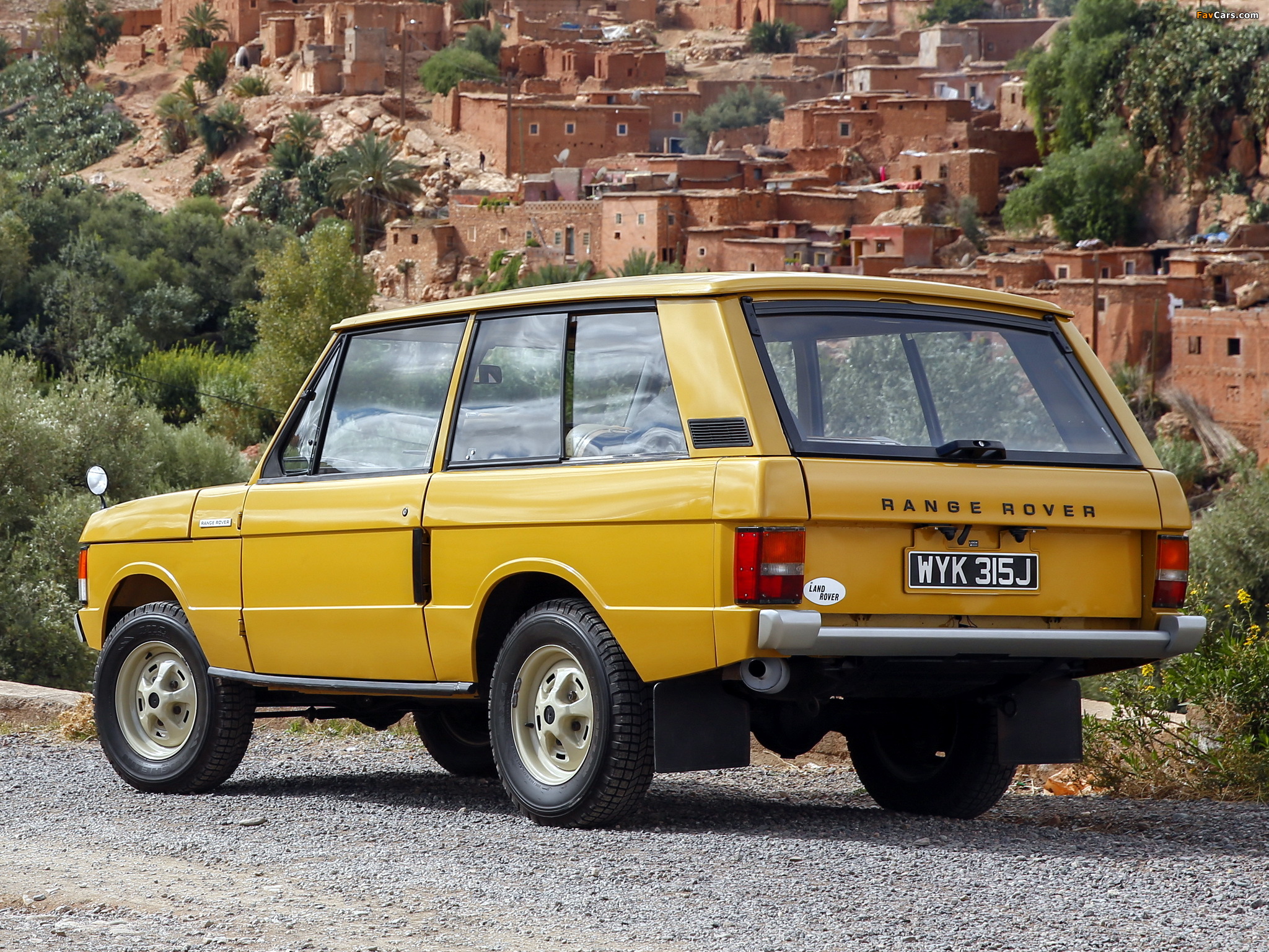 Range Rover 3-door 1970–86 wallpapers (2048 x 1536)