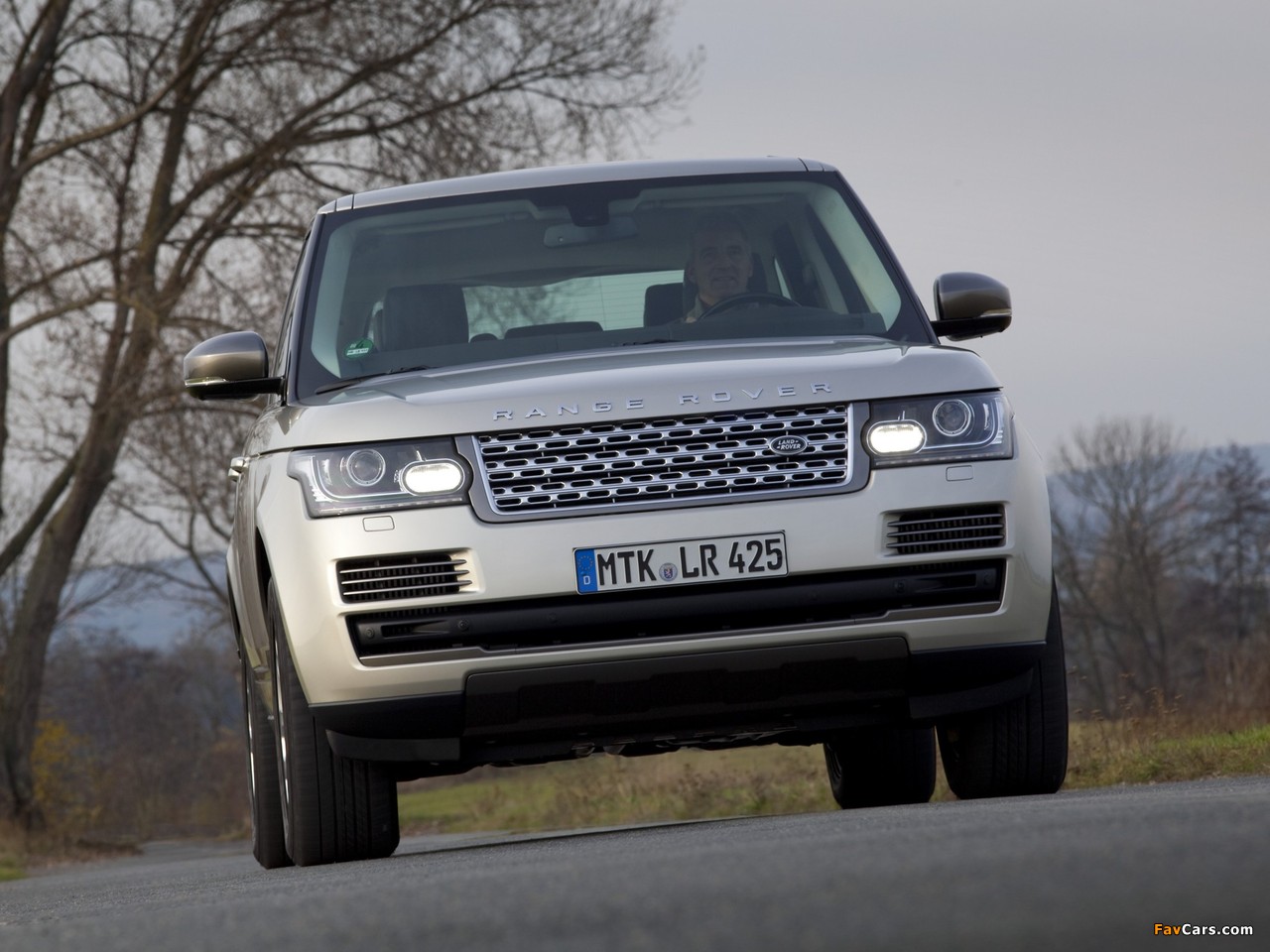 Range Rover Vogue SDV8 (L405) 2012 wallpapers (1280 x 960)