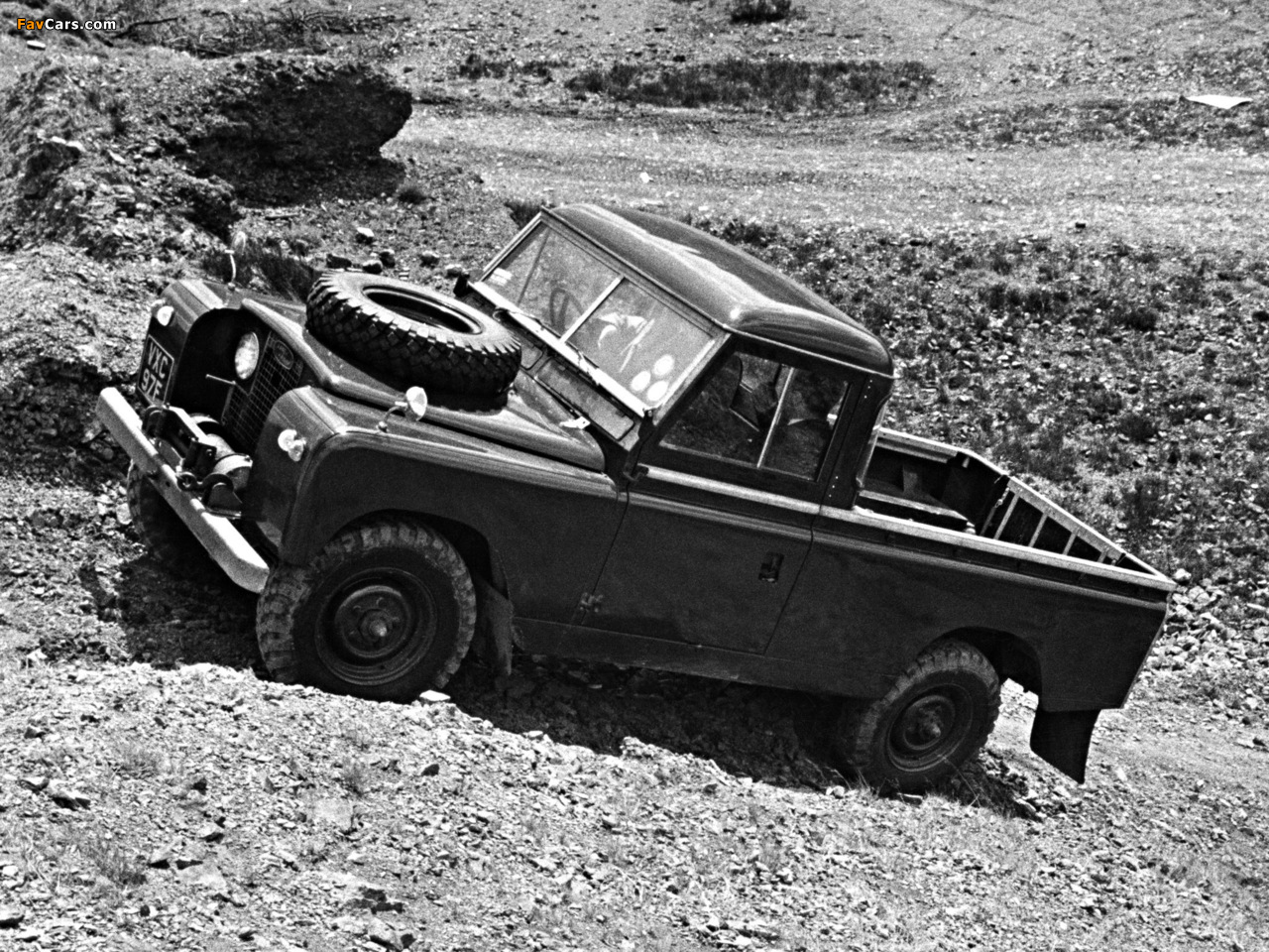 Land Rover Series II 109 Pickup 1958–61 wallpapers (1280 x 960)