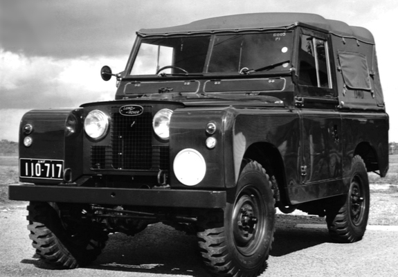 Pictures of Land Rover Series II 88 Command Reconnaissance 1958