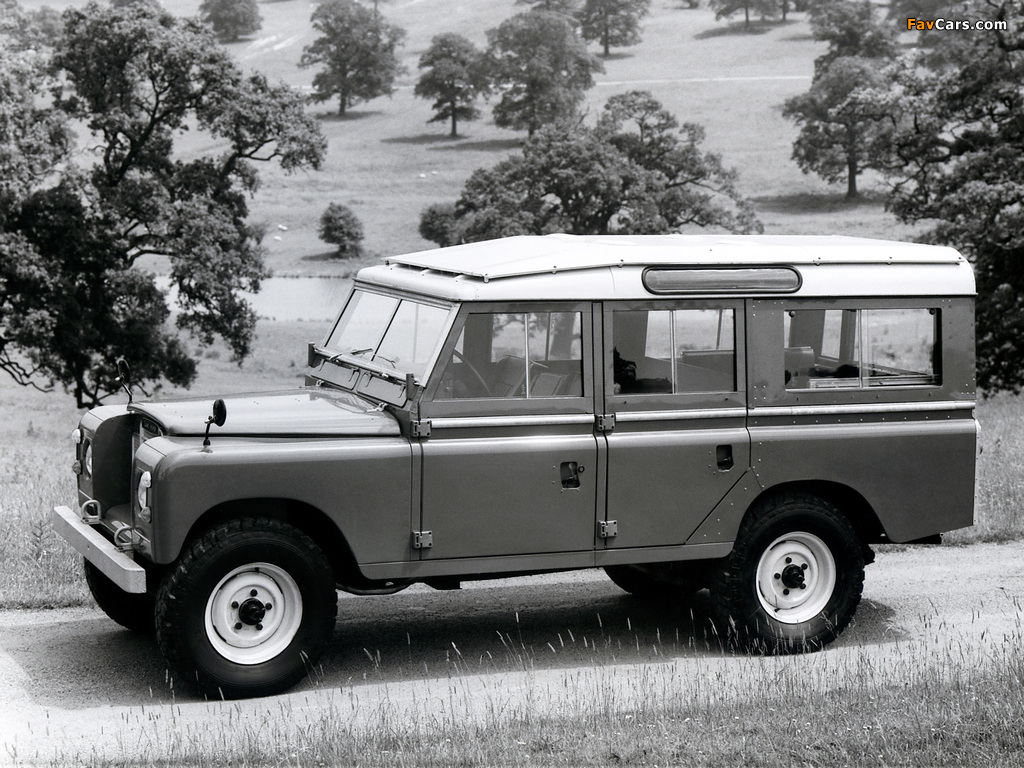 Land Rover Series III 109 1971–79 images (1024 x 768)