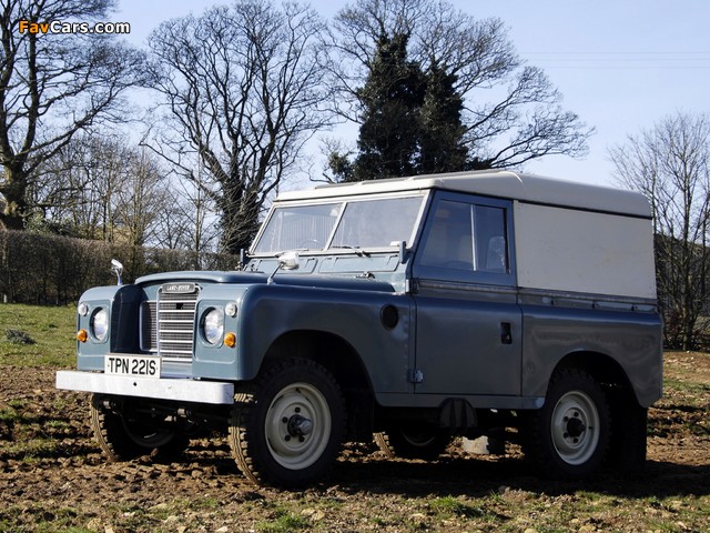 Land Rover Series III 88 Hard Top 1971–85 images (640 x 480)