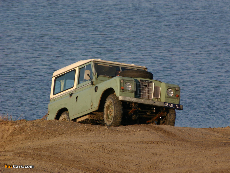 Land Rover Series III 88 1971–85 images (800 x 600)