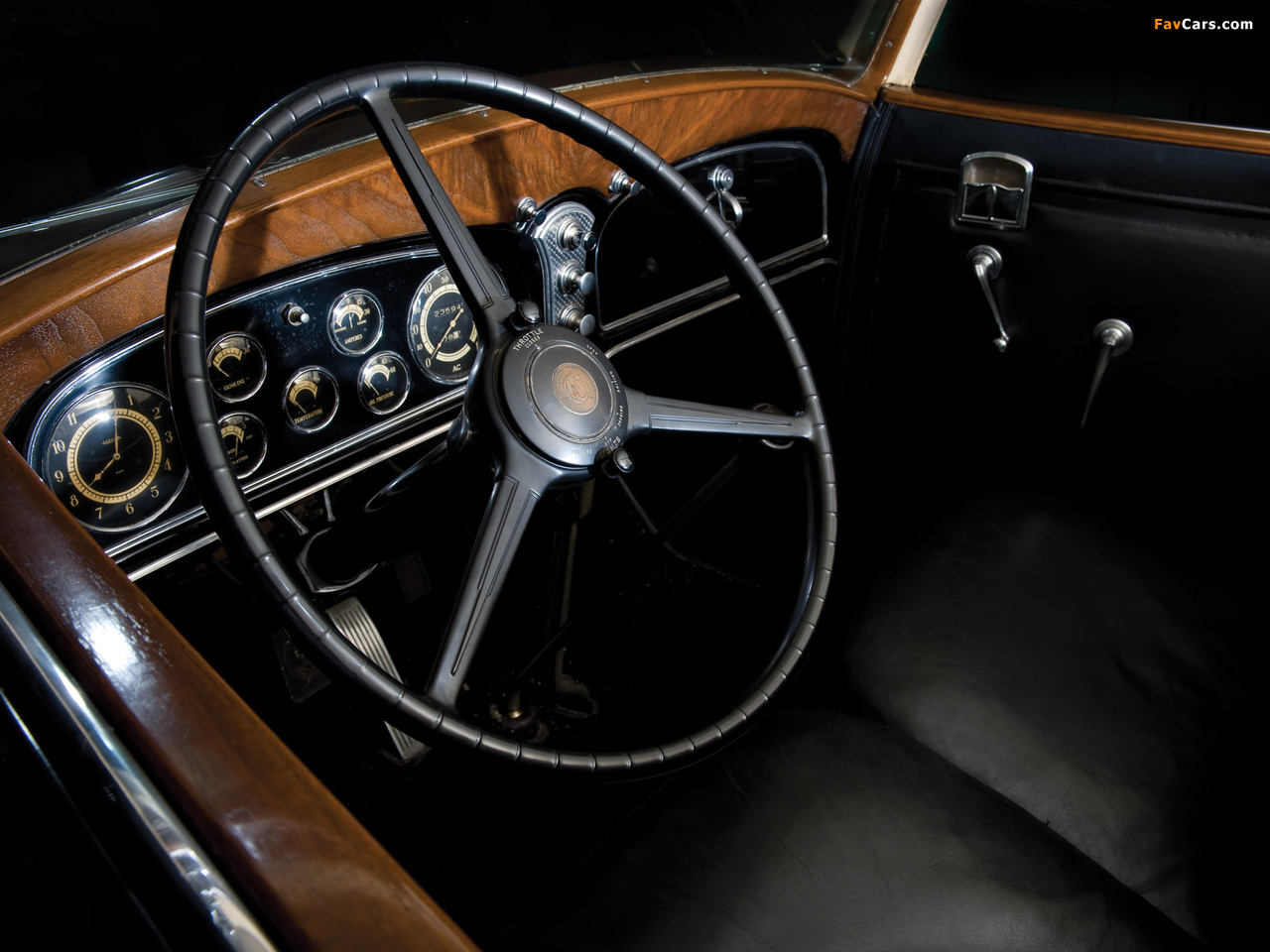 Photos of LaSalle Convertible Coupe 1933 (1280 x 960)