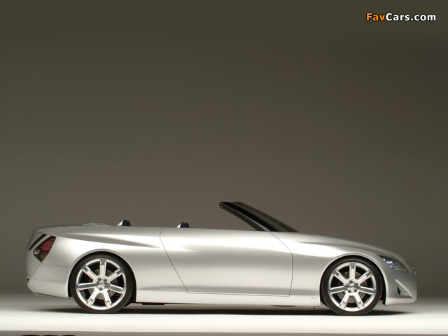 Lexus LF-C Concept 2004 wallpapers (640 x 480)