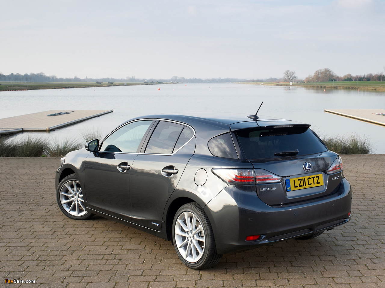 Images of Lexus CT 200h UK-spec 2010–14 (1280 x 960)