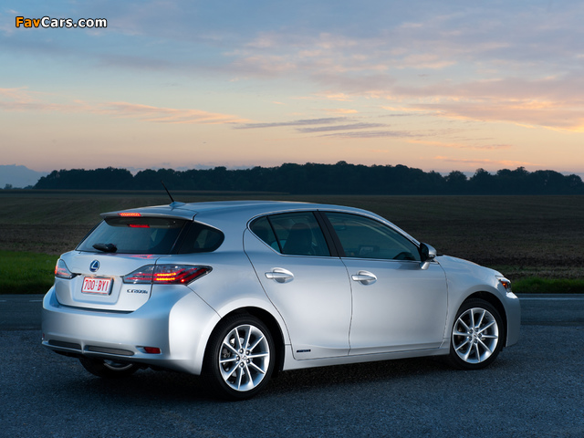 Lexus CT 200h 2010–14 images (640 x 480)