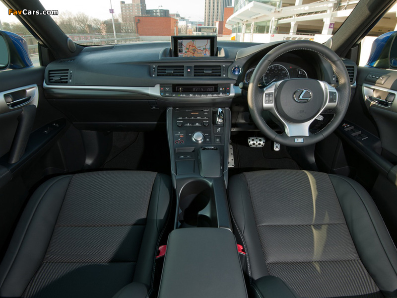 Lexus CT 200h F-Sport UK-spec 2011–14 photos (800 x 600)