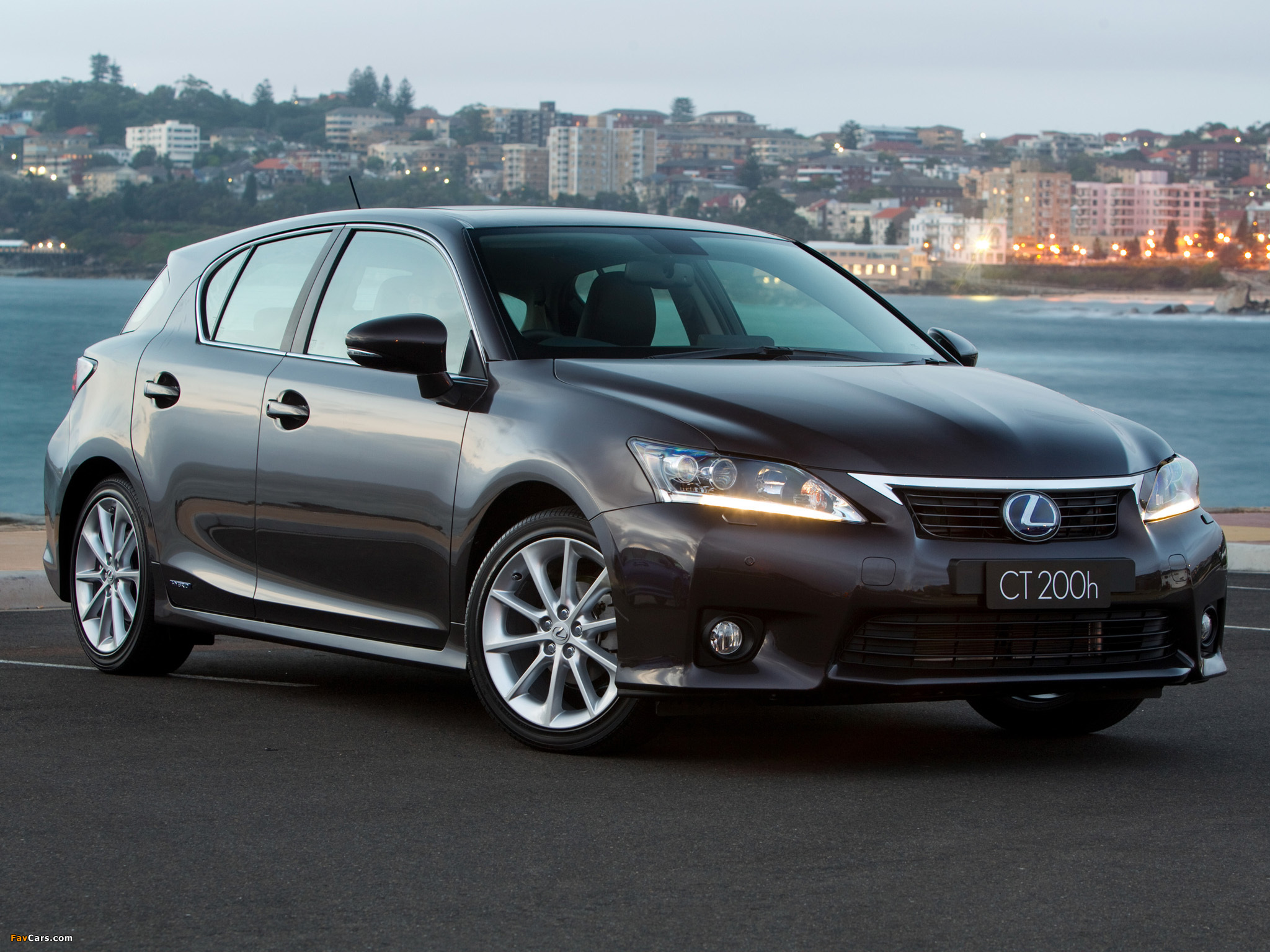 Lexus CT 200h F-Sport AU-spec 2011–14 photos (2048 x 1536)