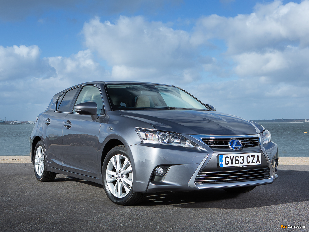 Lexus CT 200h UK-spec 2014 images (1280 x 960)