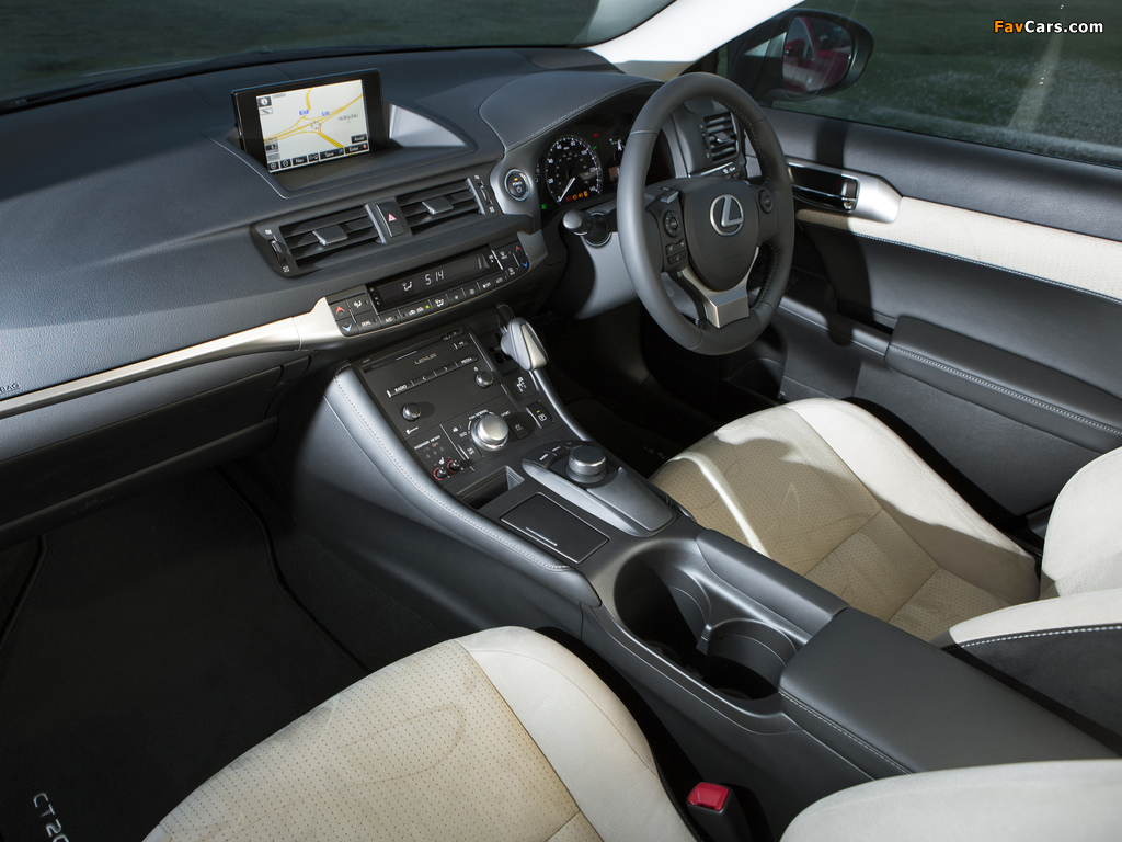 Lexus CT 200h UK-spec 2014 photos (1024 x 768)