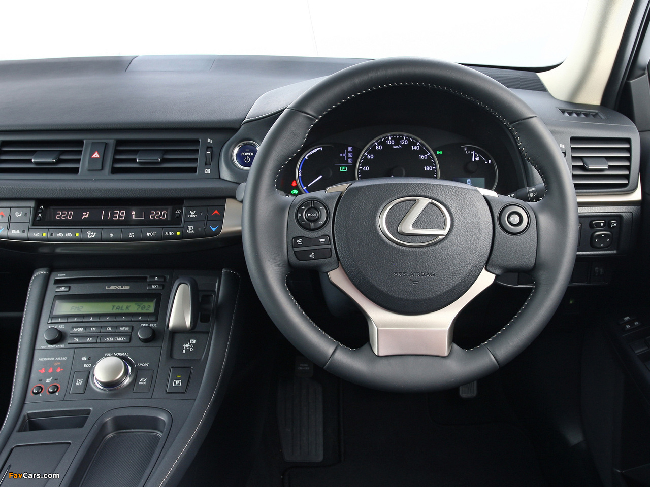Lexus CT 200h ZA-spec 2014 photos (1280 x 960)