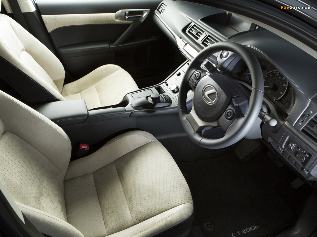 Lexus CT 200h UK-spec 2014 photos (1024 x 768)