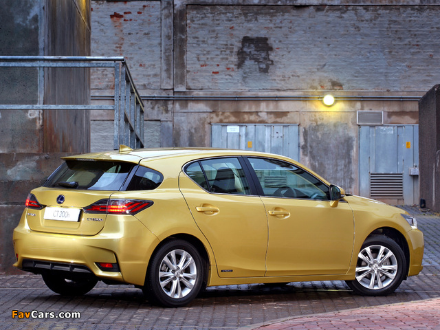 Lexus CT 200h ZA-spec 2014 pictures (640 x 480)