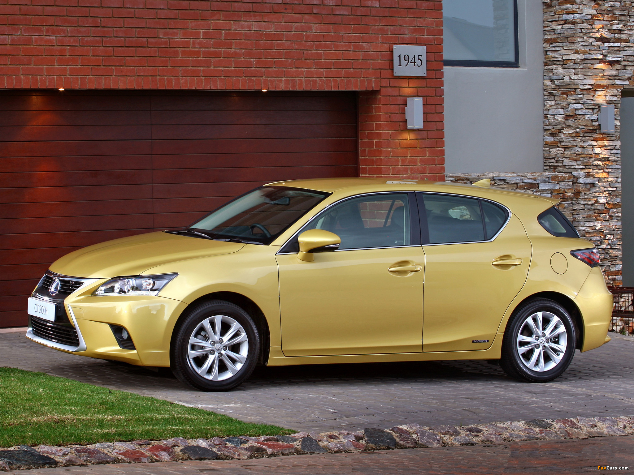 Lexus CT 200h ZA-spec 2014 pictures (2048 x 1536)