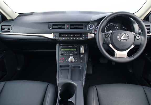 Photos of Lexus CT 200h ZA-spec 2014