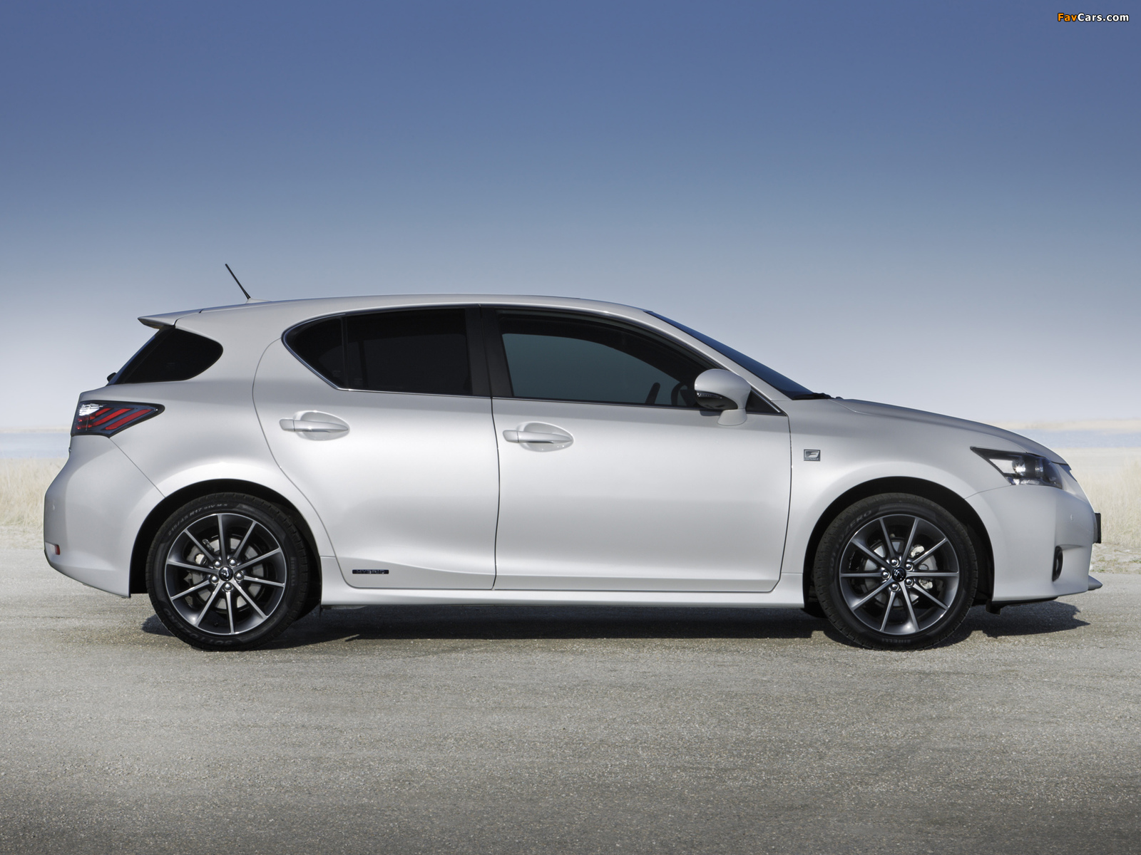 Lexus CT 200h F-Sport EU-spec 2011–14 wallpapers (1600 x 1200)